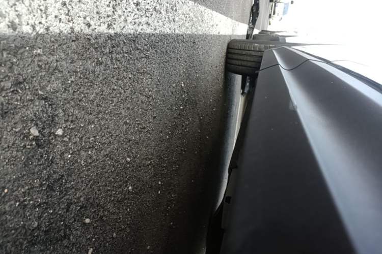 Used Lynk & Co 06 2023 Remix 1.5T Dynamic Halo Left Side Sill