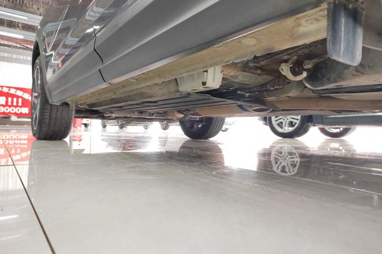 Used Lynk & Co 06 2023 Remix 1.5T JinPro Left Side Sill