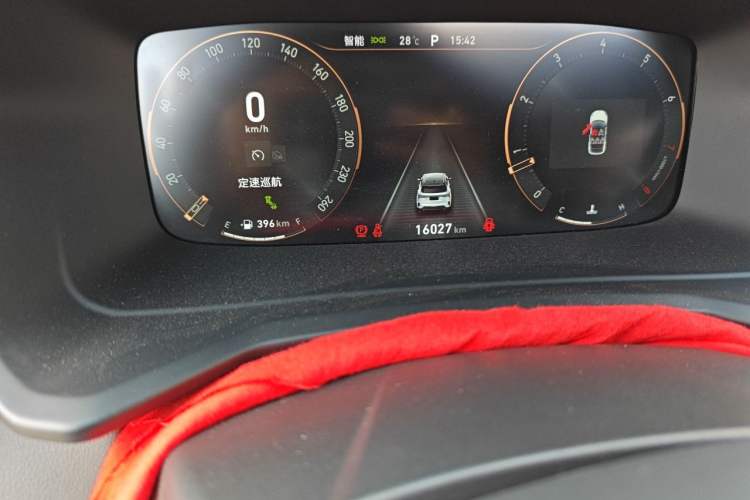 Used Lynk & Co 06 2023 Remix 1.5T JinPro Odometer Close Up