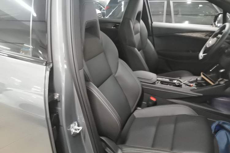 Used Lynk & Co 06 2023 Remix 1.5T JinPro Right Front Seat