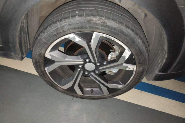 Used Lynk & Co 06 2023 Remix 1.5T Dynamic Halo Right Front Wheel Hub