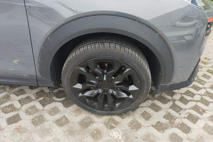 Used Lynk & Co 06 2023 Remix 1.5T YAO Halo Right Front Wheel Hub