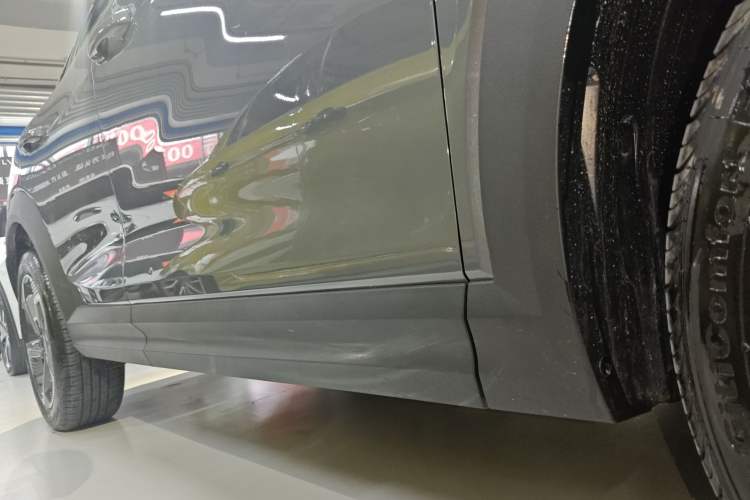 Used Lynk & Co 06 2023 Remix 1.5T JinPro Right Side Sill