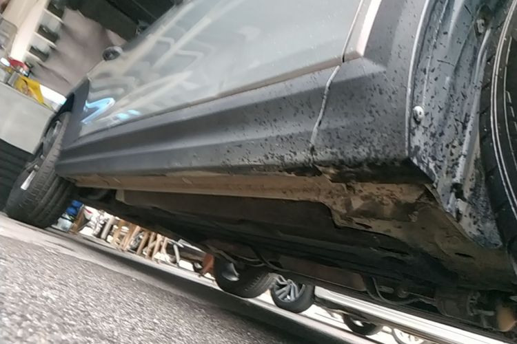 Used Lynk & Co 06 2023 Remix 1.5T Dynamic Halo Right Side Sill