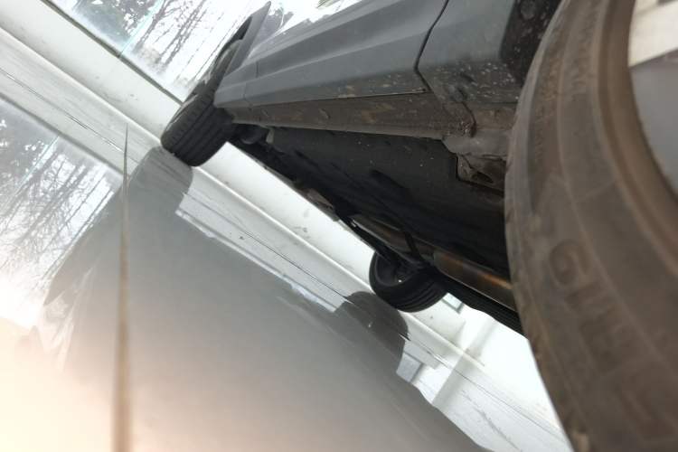 Used Lynk & Co 06 2023 Remix 1.5T Dynamic Halo Right Side Sill