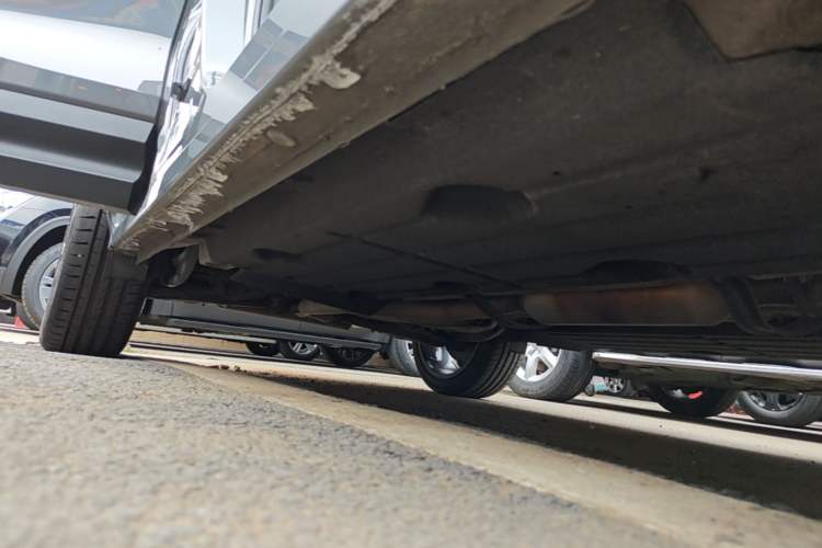 Used Lynk & Co 06 2023 Remix 1.5T Dynamic Halo Right Side Sill