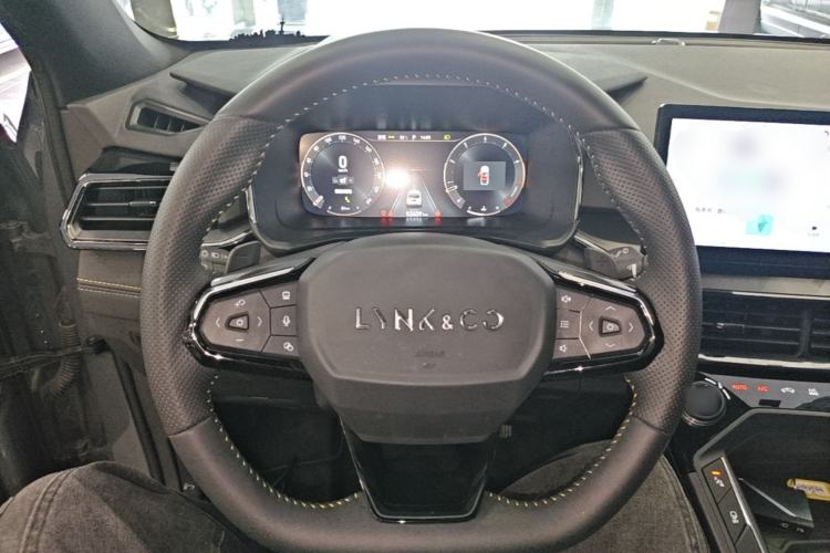 Used Lynk & Co 06 2023 Remix 1.5T Dynamic Halo Steering Wheel