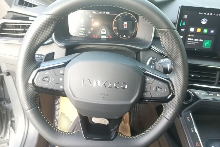 Used Lynk & Co 06 2023 Remix 1.5T Dynamic Halo Steering Wheel