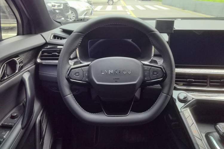 Used Lynk & Co 06 2023 Remix 1.5T JinPro Steering Wheel