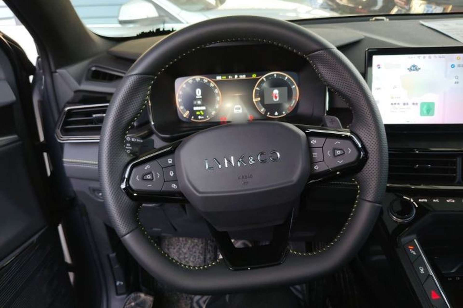 Used Lynk & Co 06 2023 Remix 1.5T Dynamic Halo Steering Wheel