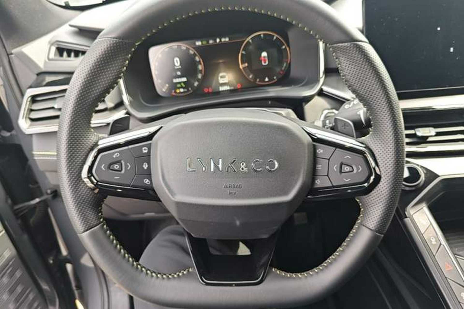 Used Lynk & Co 06 2023 Remix 1.5T Dynamic Halo Steering Wheel