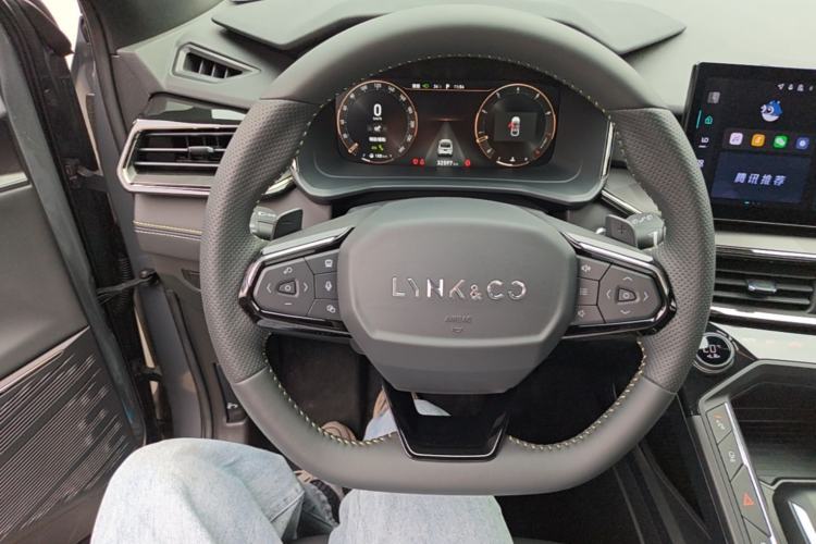 Used Lynk & Co 06 2023 Remix 1.5T Dynamic Halo Steering Wheel
