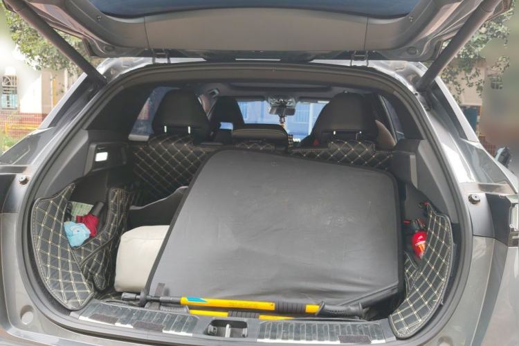 Used Lynk & Co 06 2023 Remix 1.5T Dynamic Halo Trunk