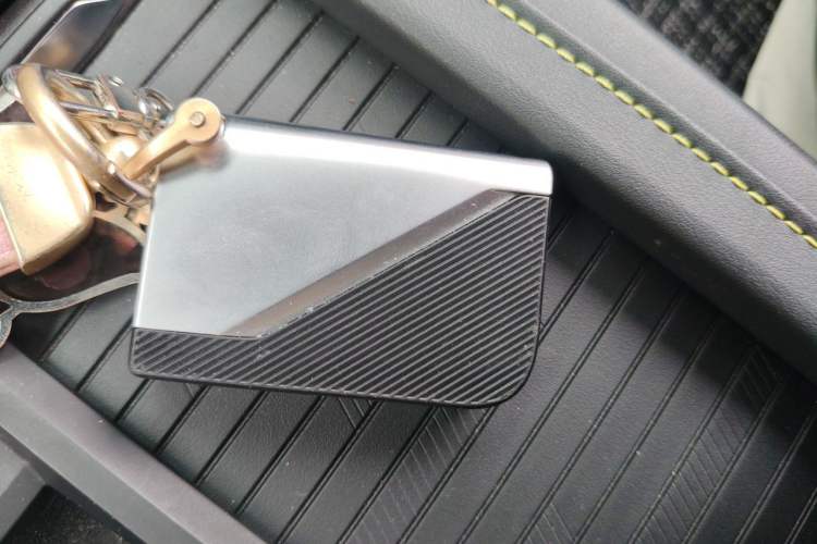 Used Lynk & Co 06 2023 Remix 1.5T Dynamic Halo Vehicle Key