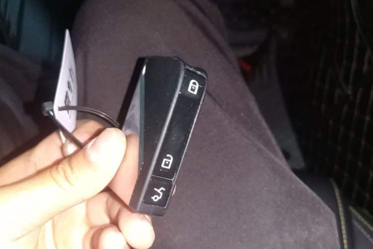 Used Lynk & Co 06 2023 Remix 1.5T Dynamic Halo Vehicle Key