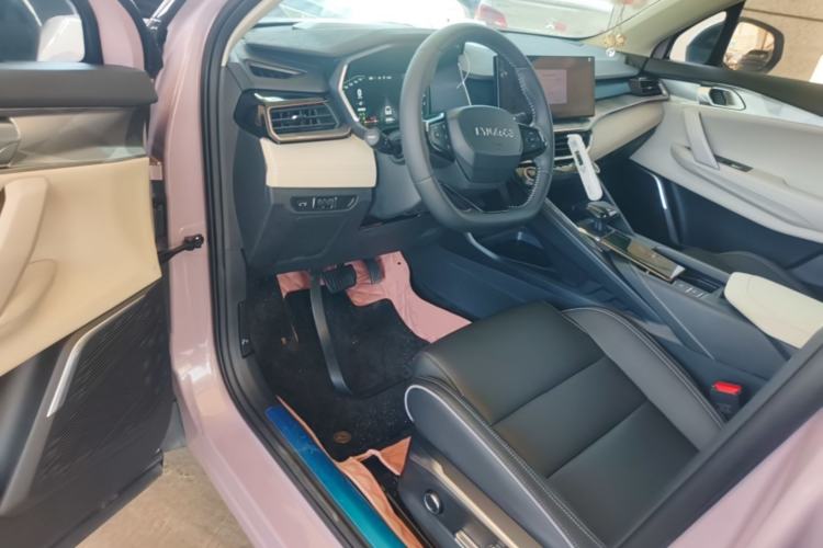 Used Lynk & Co 06 2023 Remix 1.5T Shero Driver Seat