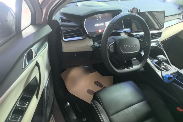 Used Lynk & Co 06 2023 Remix 1.5T Shero Driver Seat