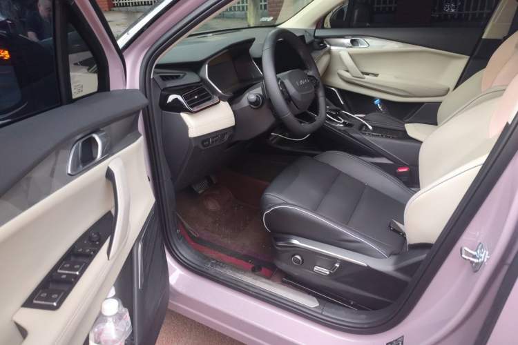 Used Lynk & Co 06 2023 Remix 1.5T Shero Driver Seat