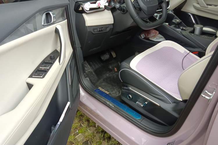 Used Lynk & Co 06 2023 Remix 1.5T Shero Driver Seat