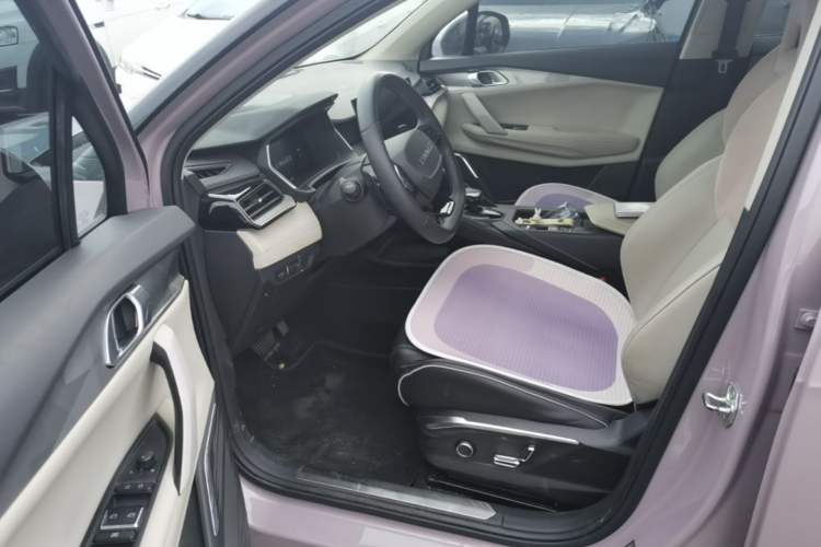 Used Lynk & Co 06 2023 Remix 1.5T Shero Driver Seat