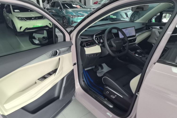 Used Lynk & Co 06 2023 Remix 1.5T Shero Driver Seat