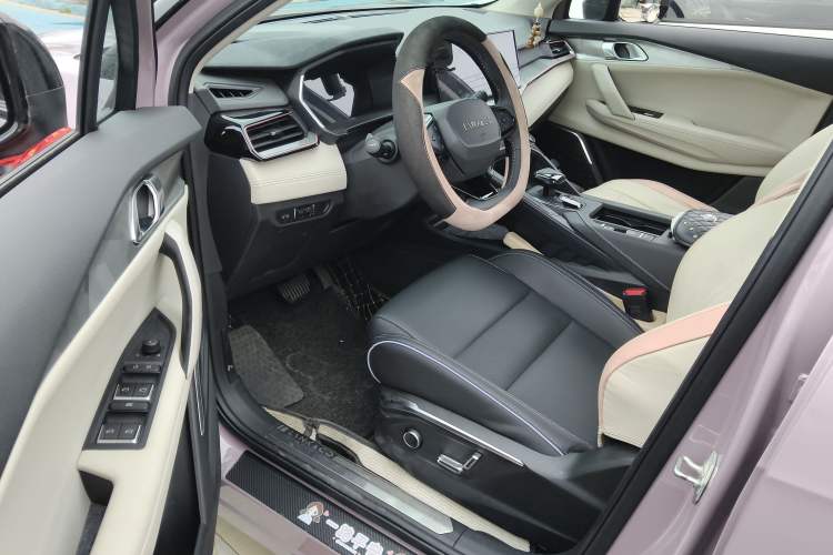 Used Lynk & Co 06 2023 Remix 1.5T Shero Driver Seat