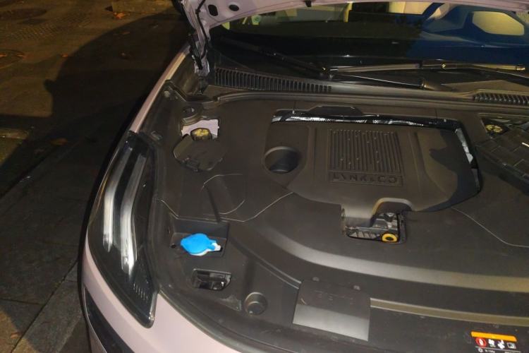 Used Lynk & Co 06 2023 Remix 1.5T Shero Engine Bay Right