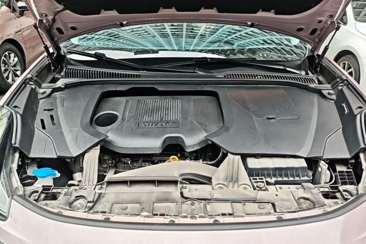 Used Lynk & Co 06 2023 Remix 1.5T Shero Engine Bay