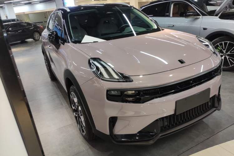 Used Lynk & Co 06 2023 Remix 1.5T Shero Exterior 1