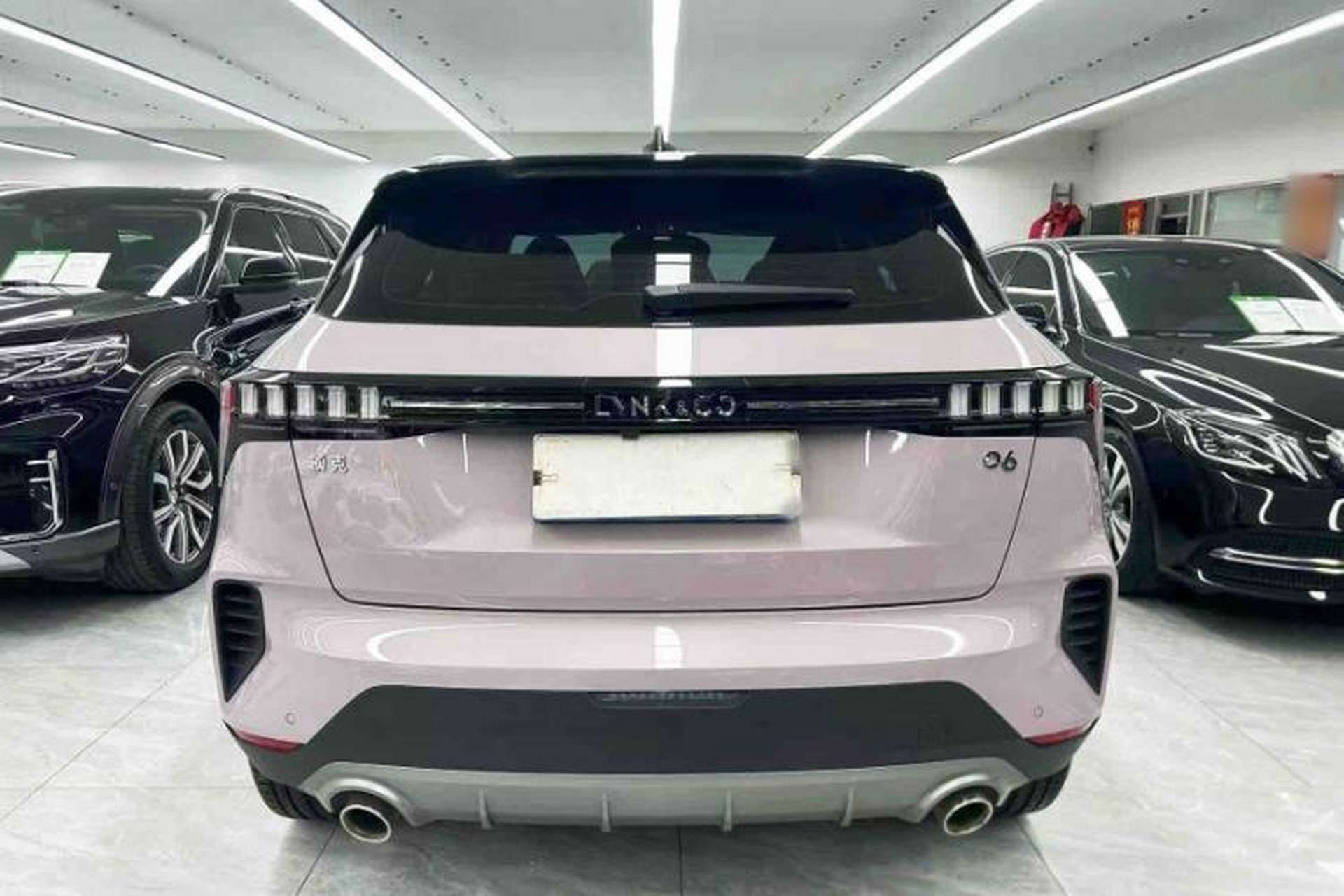 Used Lynk & Co 06 2023 Remix 1.5T Shero Exterior 1