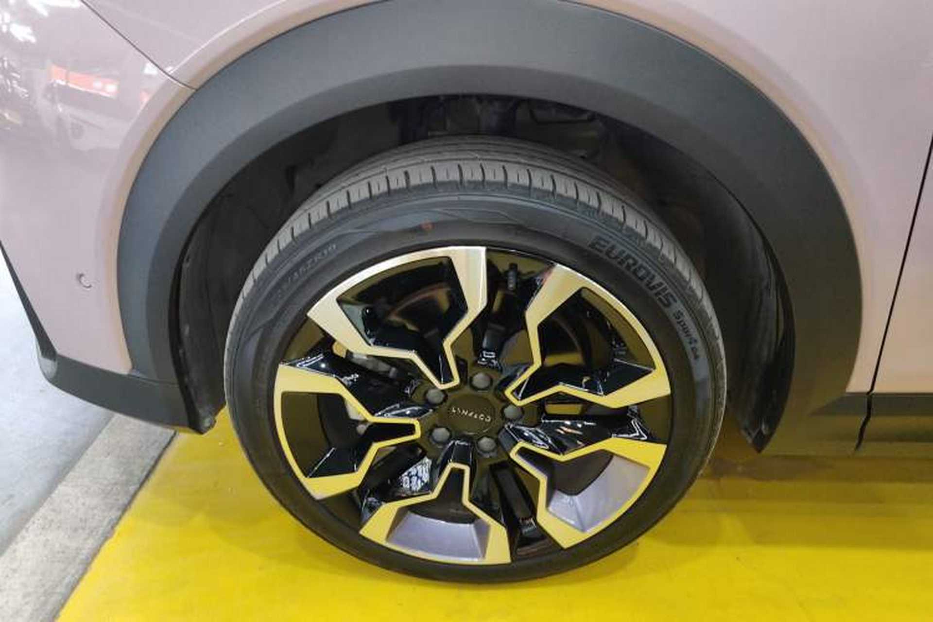 Used Lynk & Co 06 2023 Remix 1.5T Shero Exterior 4