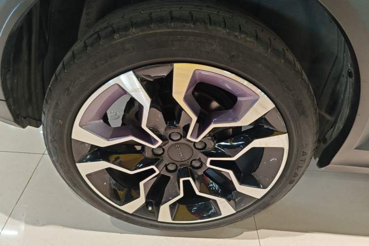Used Lynk & Co 06 2023 Remix 1.5T Shero Exterior 5