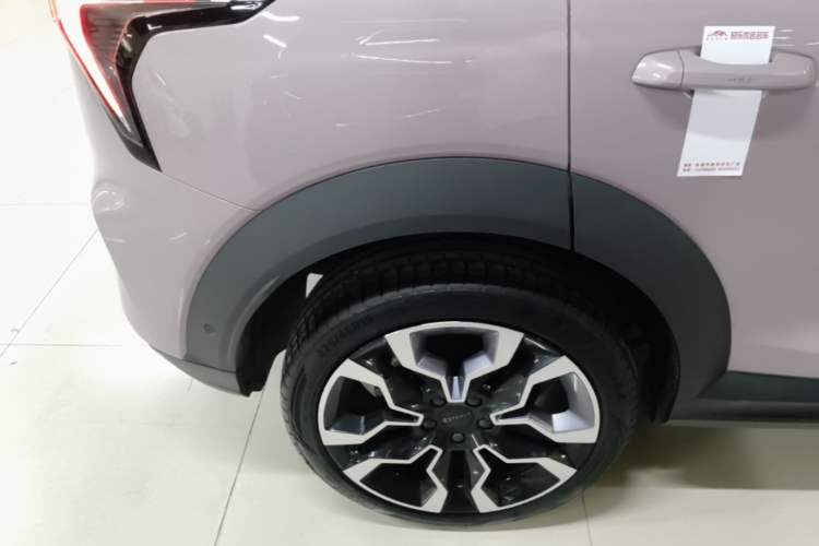 Used Lynk & Co 06 2023 Remix 1.5T Shero Exterior 5