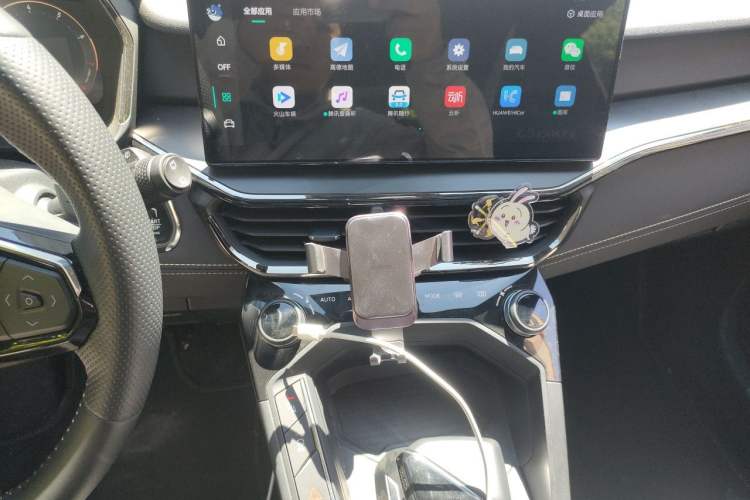 Used Lynk & Co 06 2023 Remix 1.5T Hero Audio And AC Panel