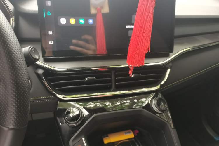 Used Lynk & Co 06 2023 Remix 1.5T Hero Audio And AC Panel
