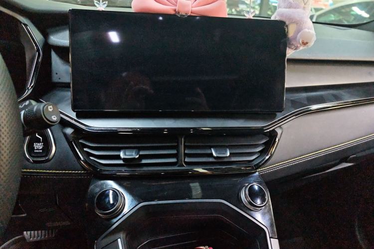 Used Lynk & Co 06 2023 Remix 1.5T Hero Audio And AC Panel