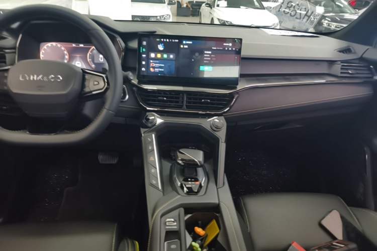 Used Lynk & Co 06 2023 Remix 1.5T Hero Audio And AC Panel
