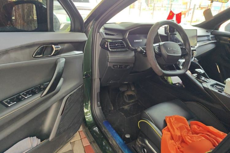 Used Lynk & Co 06 2023 Remix 1.5T Hero Driver Seat