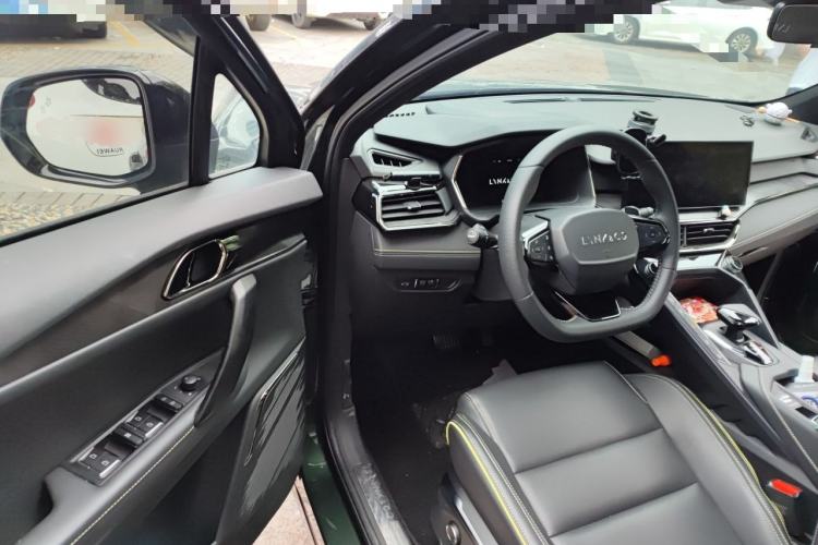 Used Lynk & Co 06 2023 Remix 1.5T Hero Driver Seat