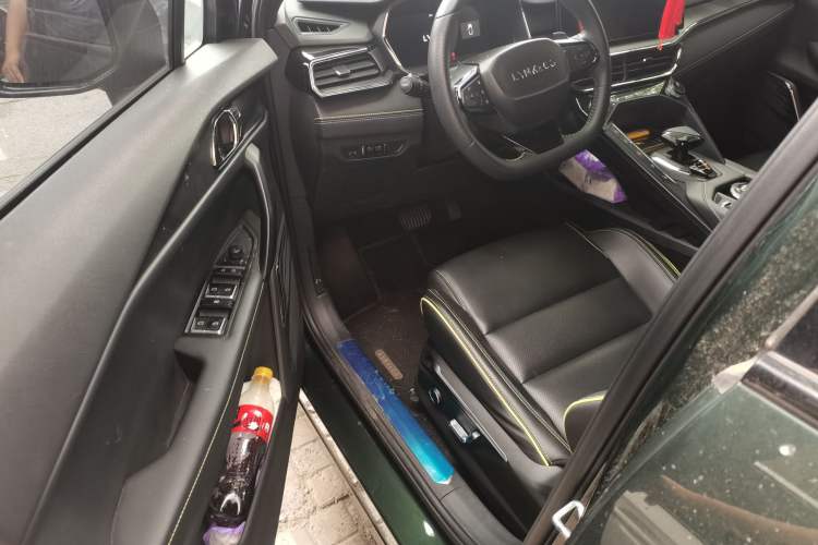 Used Lynk & Co 06 2023 Remix 1.5T Hero Driver Seat