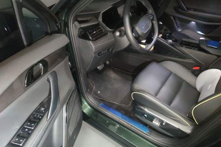 Used Lynk & Co 06 2023 Remix 1.5T Hero Driver Seat