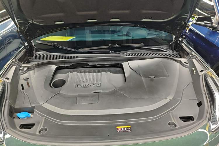 Used Lynk & Co 06 2023 Remix 1.5T Hero Engine Bay