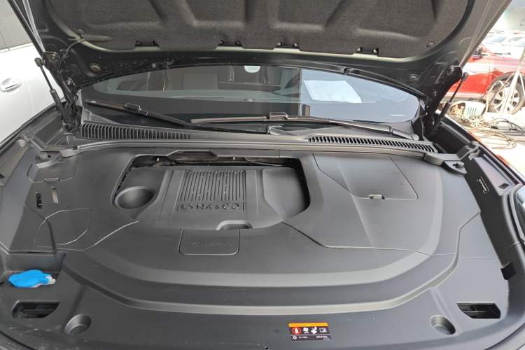 Used Lynk & Co 06 2023 Remix 1.5T Hero Engine Bay