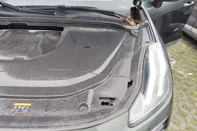 Used Lynk & Co 06 2023 Remix 1.5T Hero Engine Bay Left
