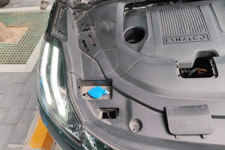 Used Lynk & Co 06 2023 Remix 1.5T Hero Engine Bay Right