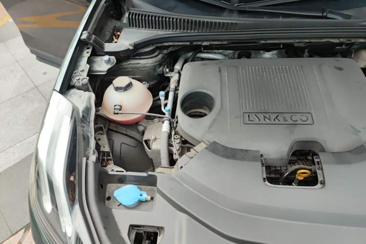 Used Lynk & Co 06 2023 Remix 1.5T Hero Engine Bay Right