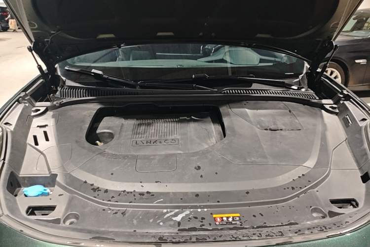 Used Lynk & Co 06 2023 Remix 1.5T Hero Engine Bay