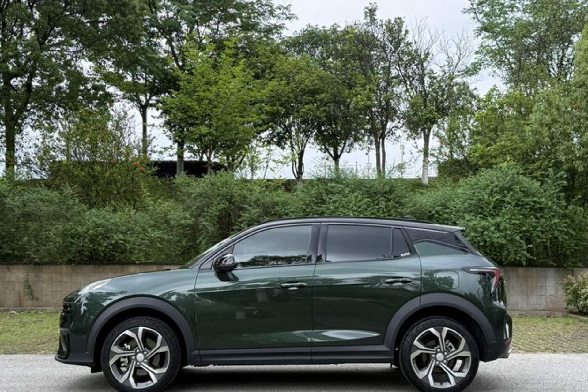 Used Lynk & Co 06 2023 Remix 1.5T Hero Exterior 3