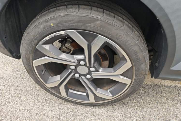 Used Lynk & Co 06 2023 Remix 1.5T Hero Exterior 5