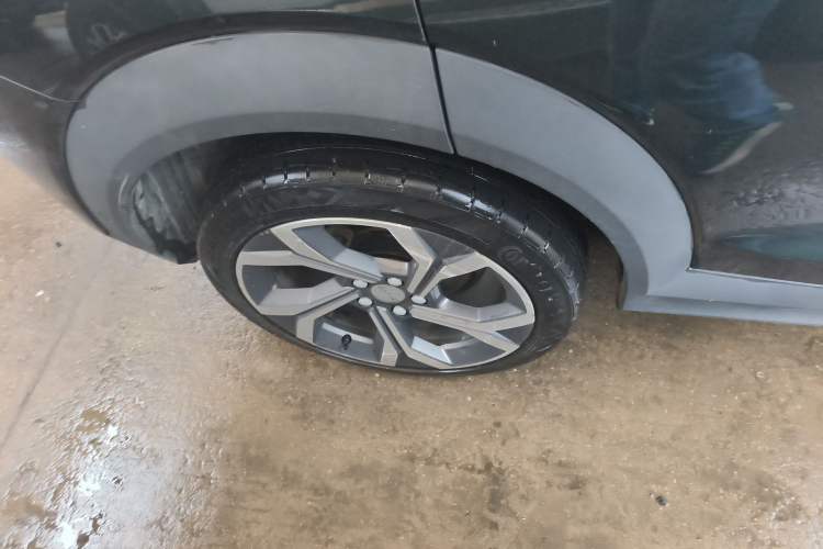 Used Lynk & Co 06 2023 Remix 1.5T Hero Exterior 5